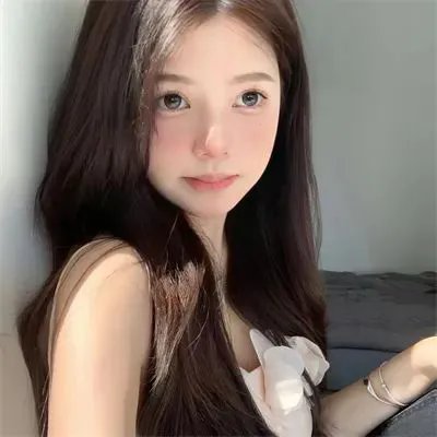 燕子与鹦鹉